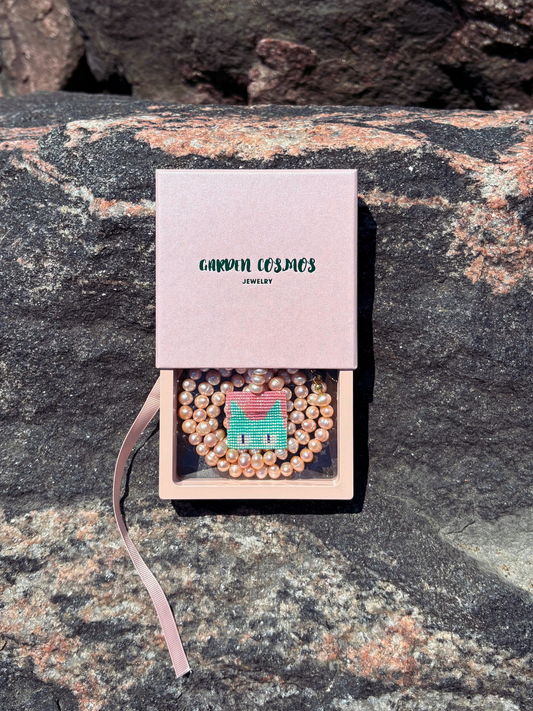 Alien Cat Necklace