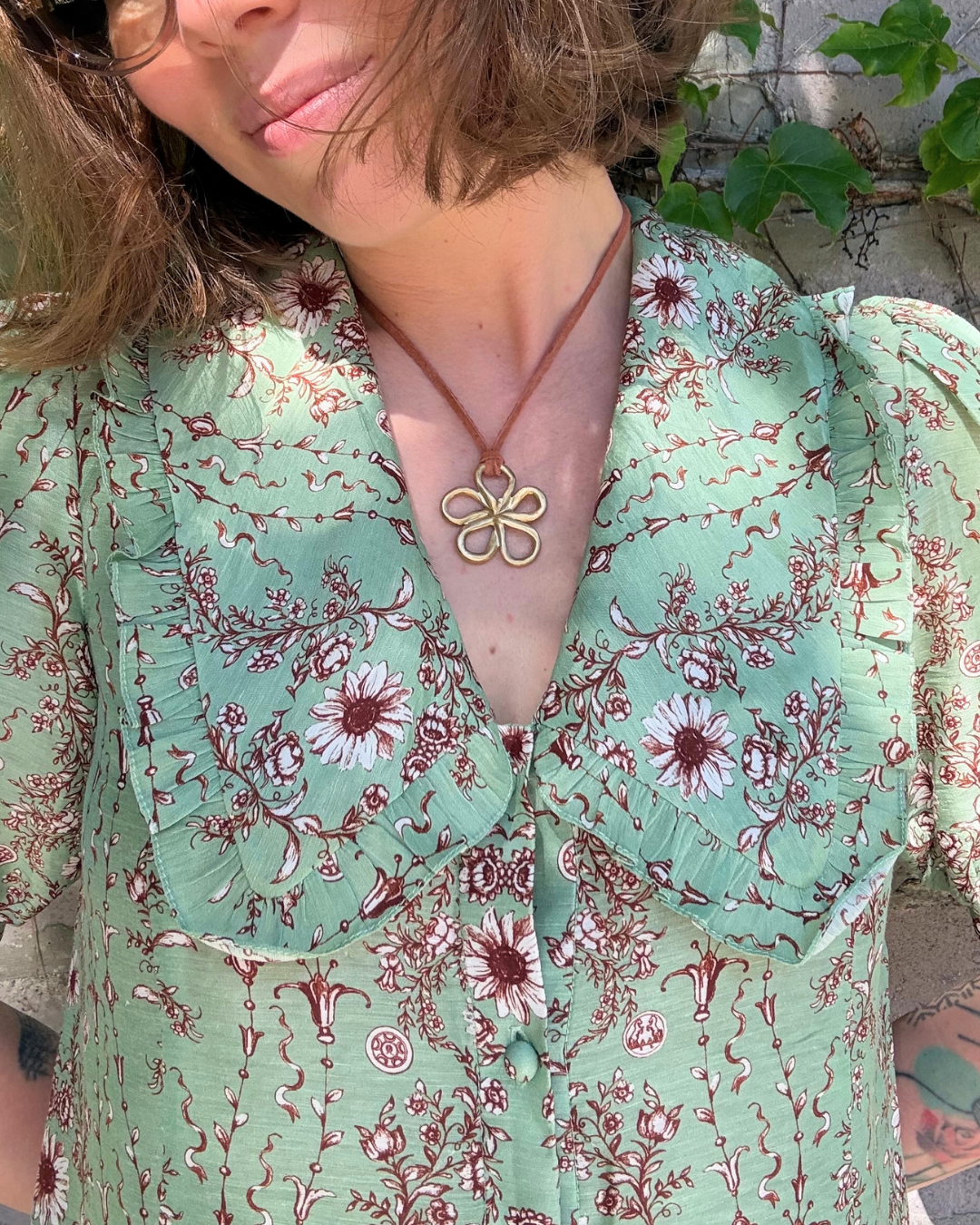 Flower pendant